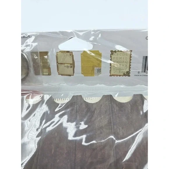 Bo Bunny Christmas Collage Mini Album New In Package - Picture 5 of 10